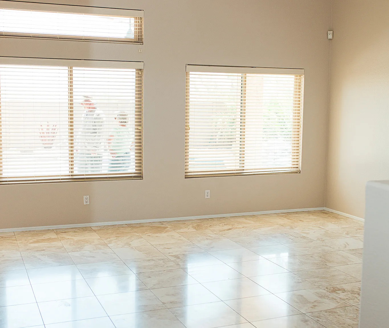 3 bed, 1854 sqft, $3,100 — Photo 4