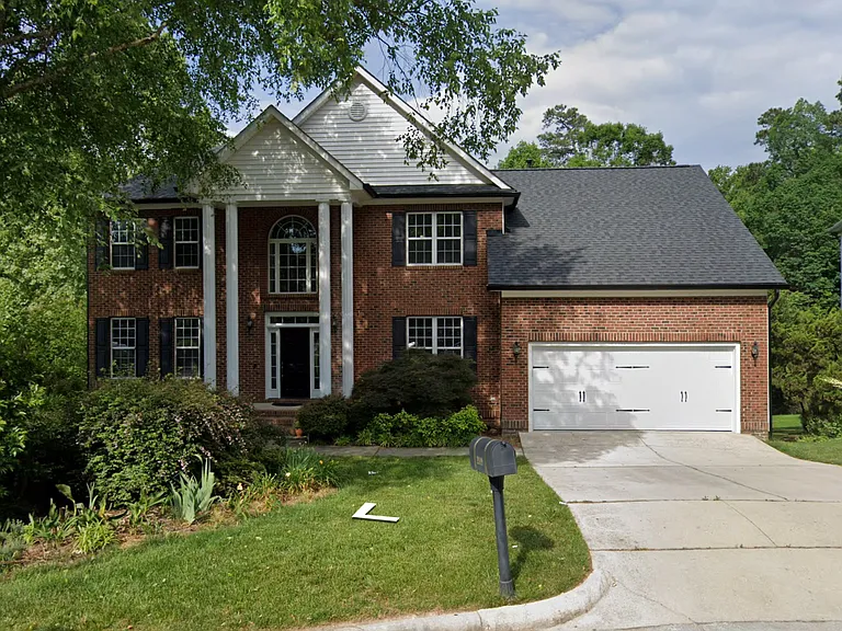 2119 Abby Knoll Dr — Photo 13