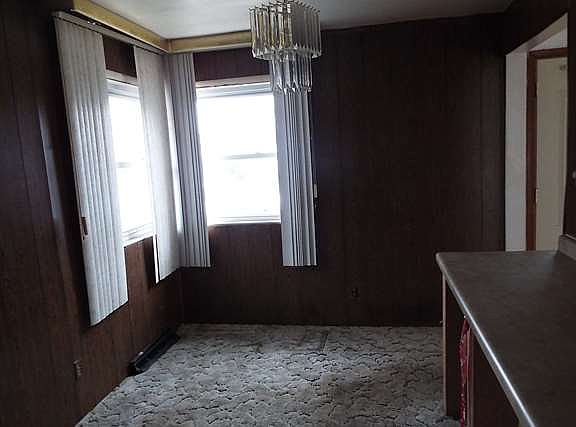 3rd image of 12515 S Justine St