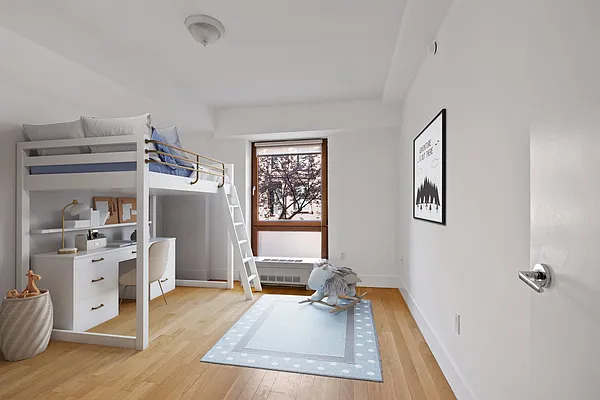 Rented by Compass | media 14