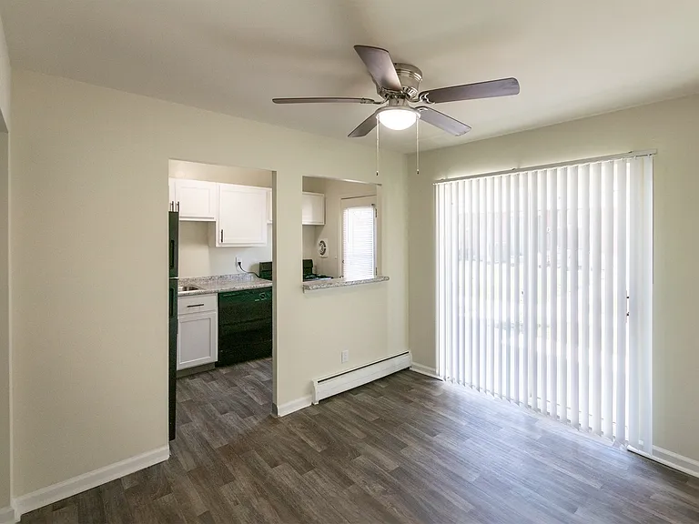 Colonial Ridge — Photo 13