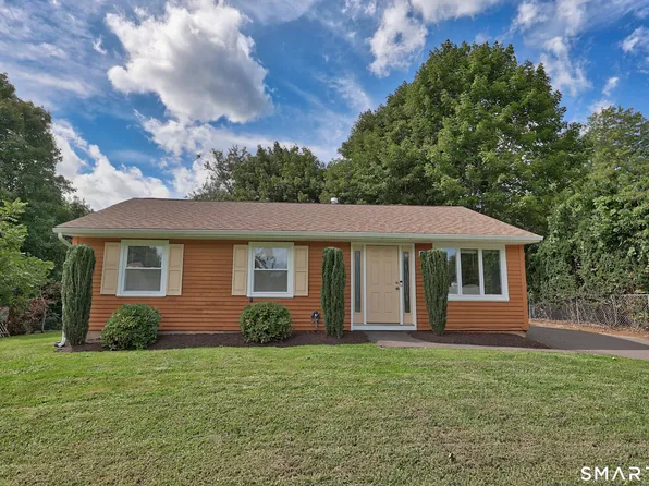40 Morning Mist Road, Naugatuck, CT 06770