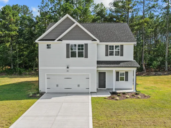 254 Traveller Way, Raeford, NC 28376