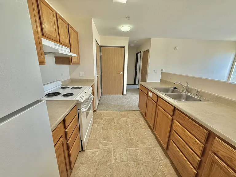 Broomfield Greens Senior Apartments — Photo 12