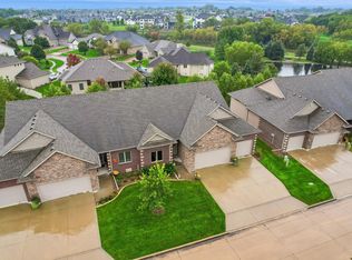 16544 Valleyview Ln, Clive, IA 50325
