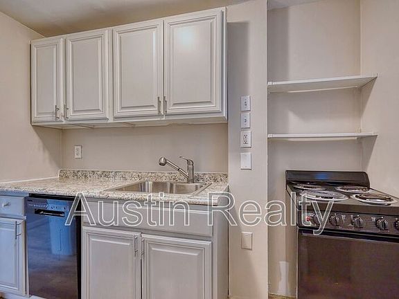 5th image of 322 N Newstead Ave APT 1F-1E