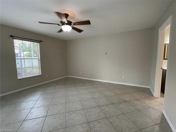4th image of 309 SE 24th St