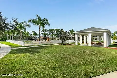 2071 Twelve Oaks Dr SE — Photo 15