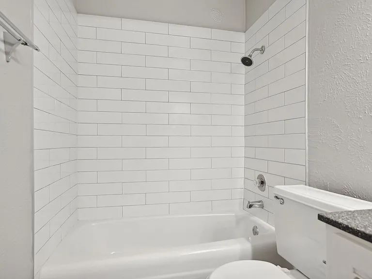 Forest Ridge Apartments — Photo 18