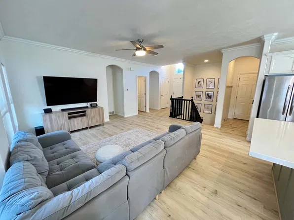 8781 N Jefferson Dr, Eagle Mountain, UT 84005