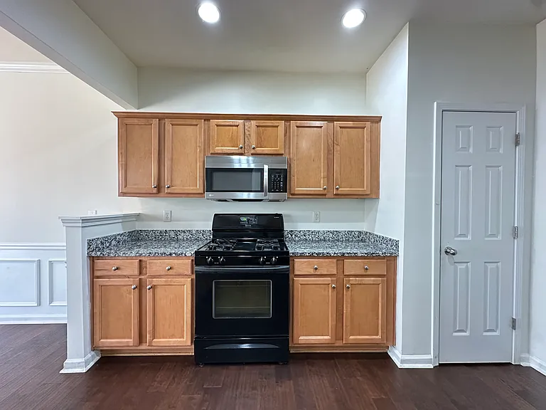 5745 Sterling Ct — Photo 13