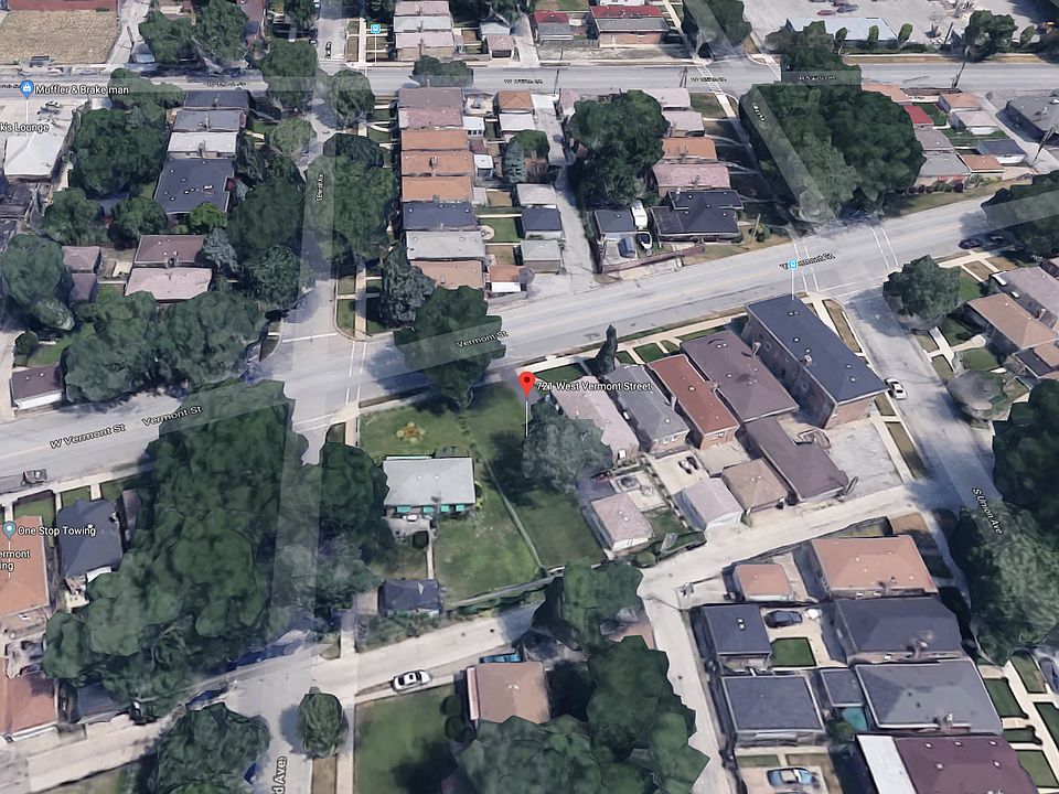 2nd image of 721 W Vermont Ave