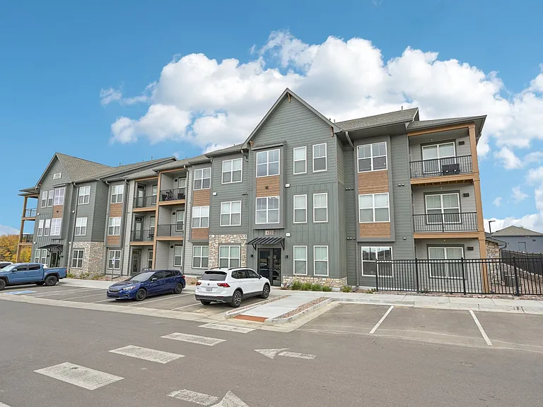 The Garrison Luxury Apartments — Photo 57