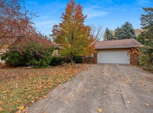 3118 N Oneida St, Appleton, WI 54911