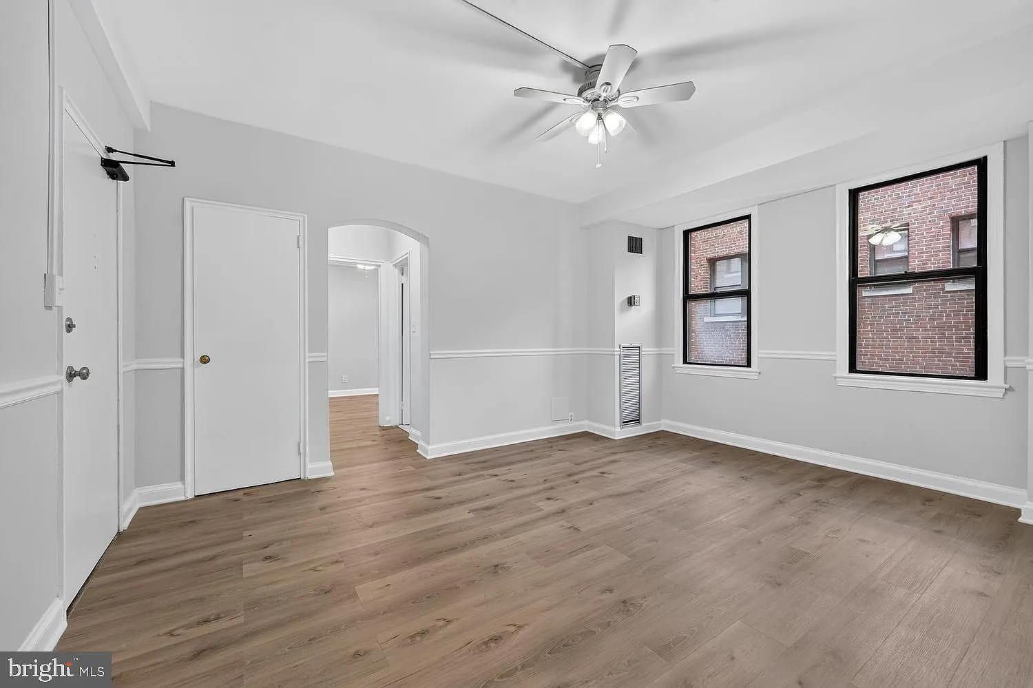 The Bader Condominium — Photo 4