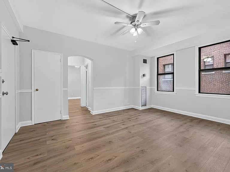 2515 K St NW #507 — Photo 4