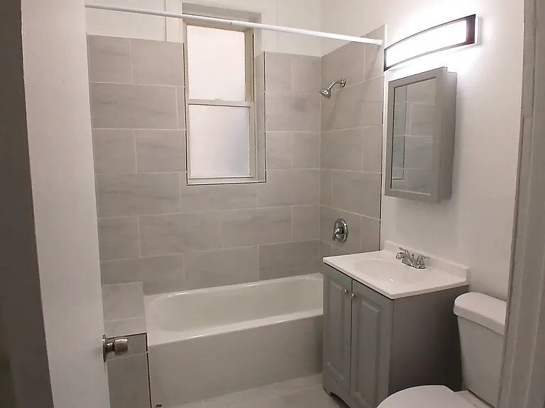 4048 W Hirsch St — Photo 7