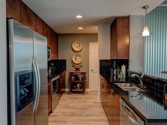 5th image of 860 Peachtree St NE