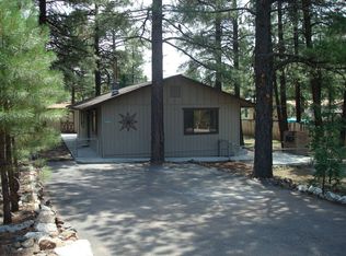 1095 E Caribou Rd, Munds Park, AZ 86017