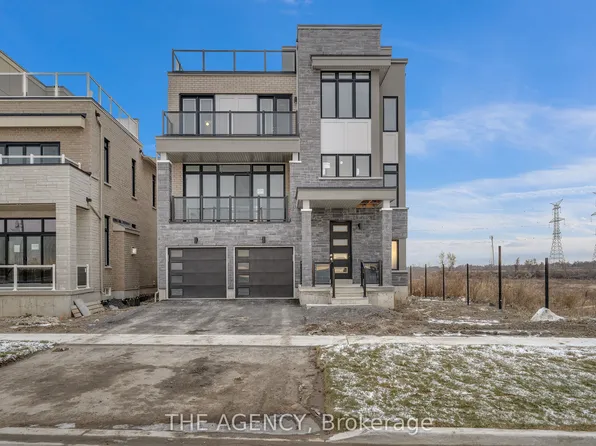 275 Port Darlington Rd, Clarington, ON L1C 4B1