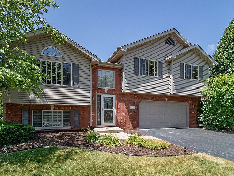 1st image of 2115 Primrose Dr