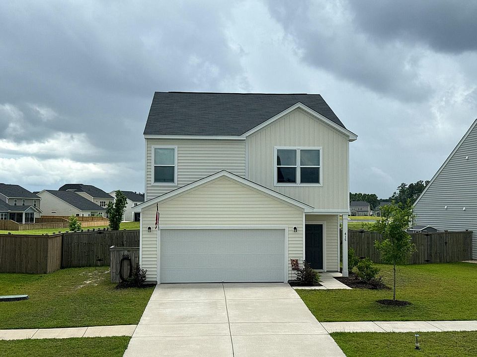 1st image of 415 Navona Dr