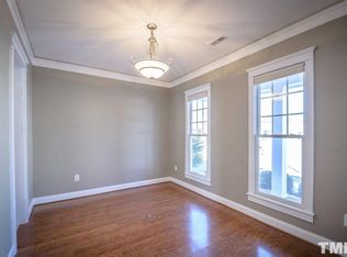 202 Frontgate Dr, Cary, NC 27519