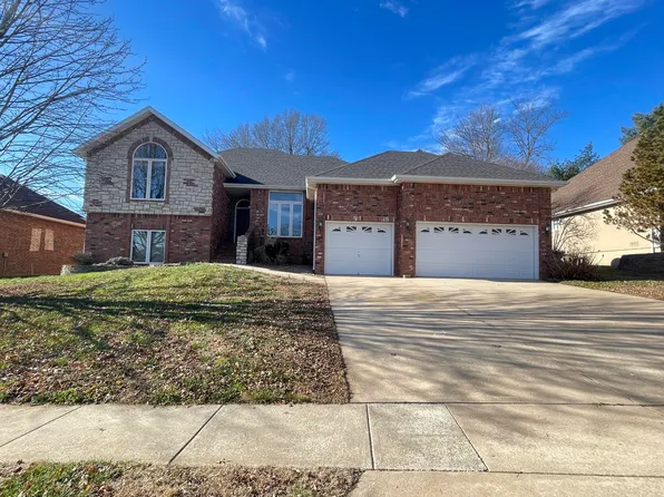 2555 S Chapel Drive, Springfield, MO 65809