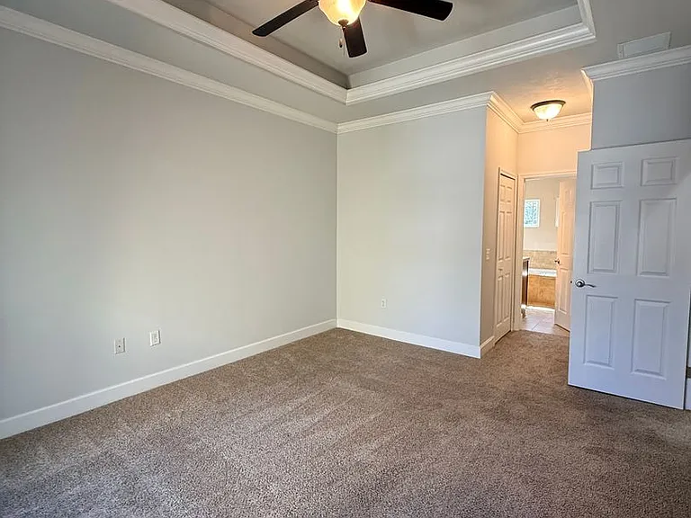 5156 NW 21st Dr — Photo 27