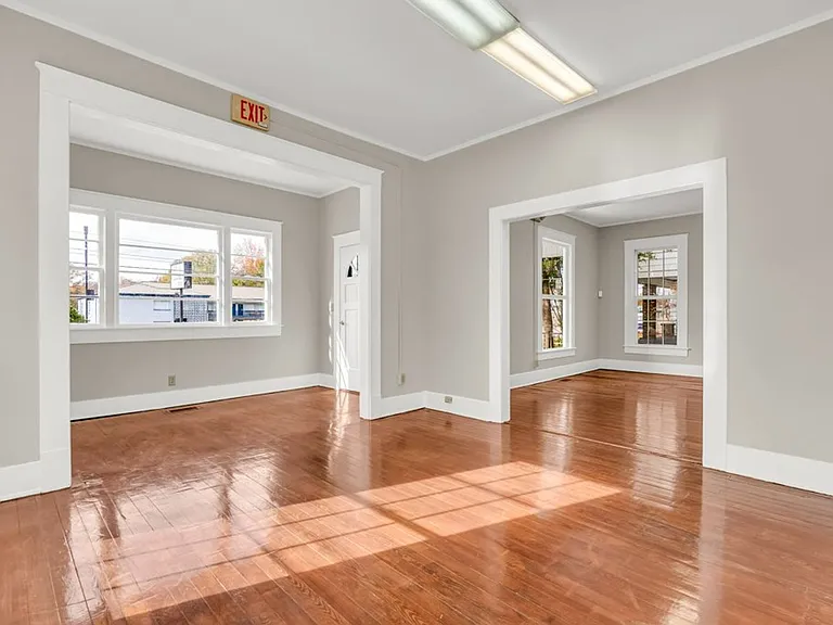 402 N Gloster St — Photo 12
