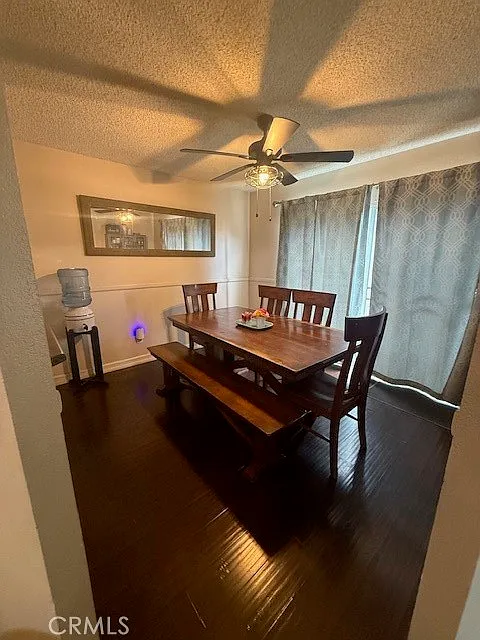 3 bed, 2.5 bath, 1358 sqft, $3,350 — Photo 4