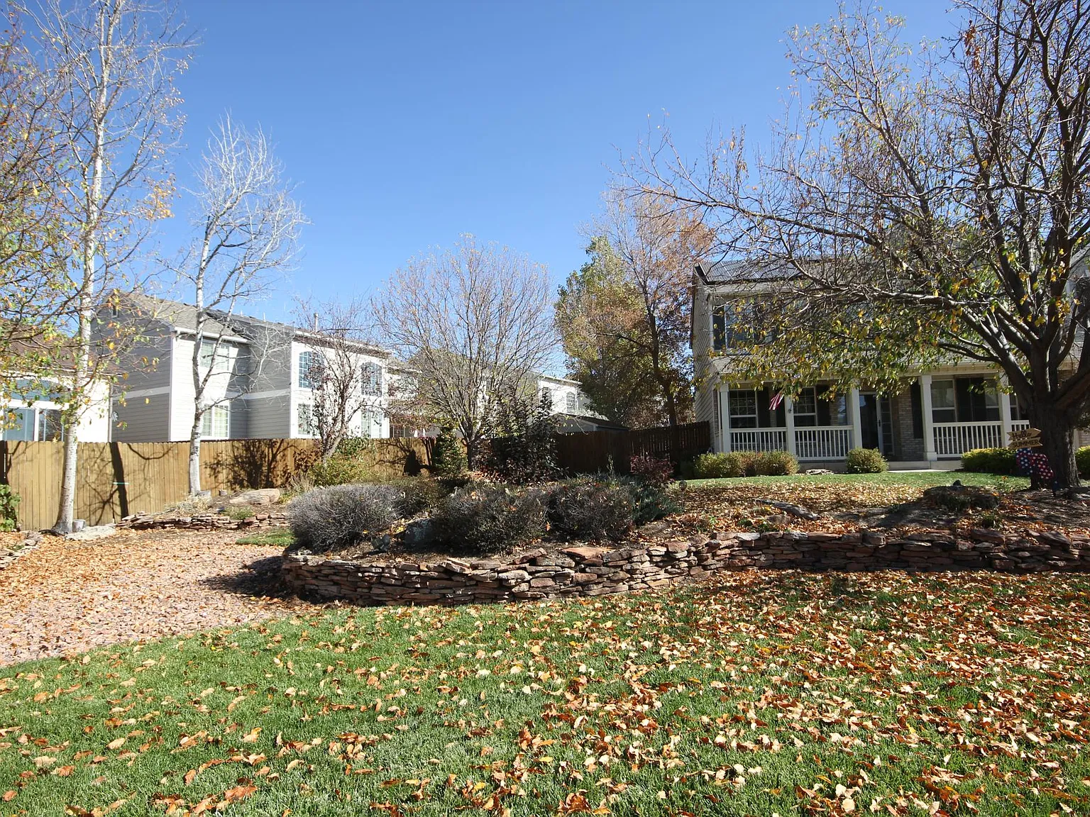 6 bed, 3.5 bath, 4282 sqft, $3,500 — Photo 4