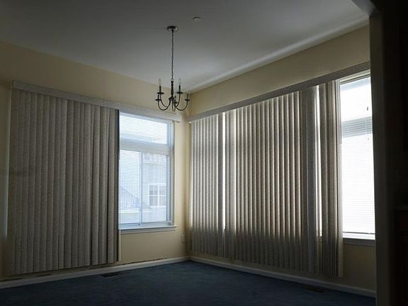 4th image of 188 Sea Grass Ln