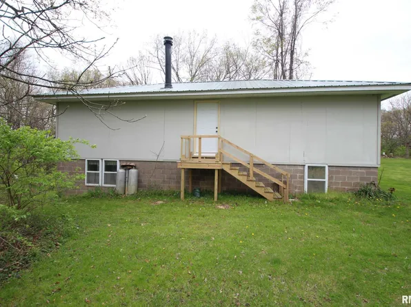 8333 W Tuscarora Rd, Mapleton, IL 61547