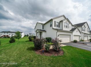 195 Half Moon Bay Ct, Romeoville, IL 60446