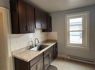 534 N 9th St UNIT 2, Reading, PA 19604