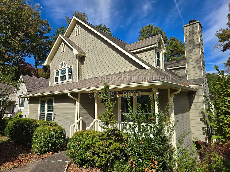 1454 Hembree Station Dr