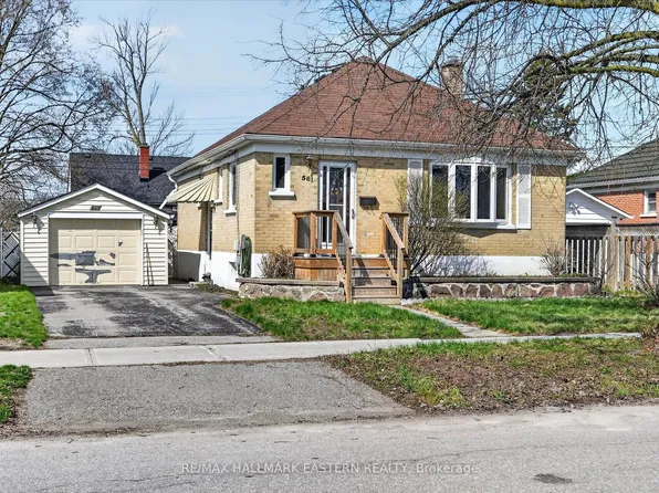 561 Spruce Ave, Peterborough, ON K9J 5A4