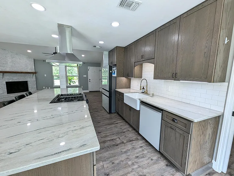 8717 Sand Pine Dr — Photo 11