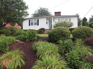 1449 Rugby Ave, Charlottesville, VA 22903