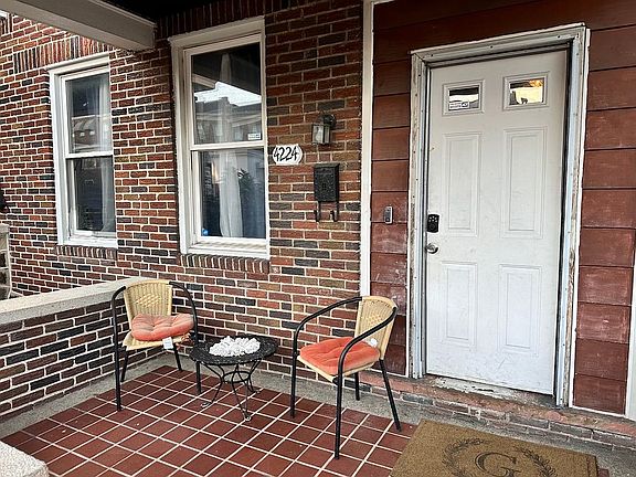 3rd image of 4224 Berger Ave