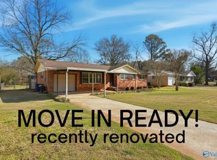 3504 Cable St NW, Huntsville, AL 35810