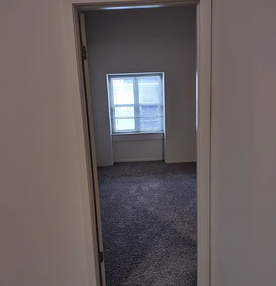 Marlboro Classic Apt & Redwood Square — Photo 67