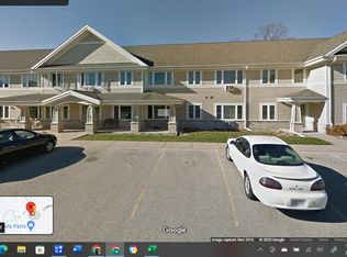 990 Linden Dr #4, Holmen, WI 54636