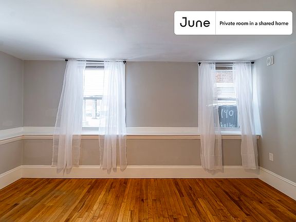 4th image of 190 Kelton St #B-a