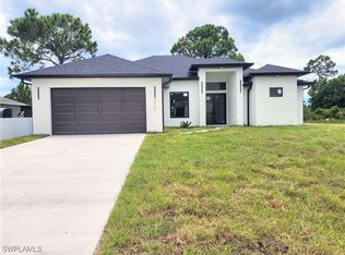 3219 28th St SW, Lehigh Acres, FL 33976