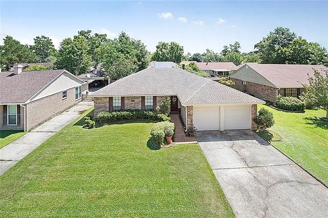 1st image of 804 Amber Ct