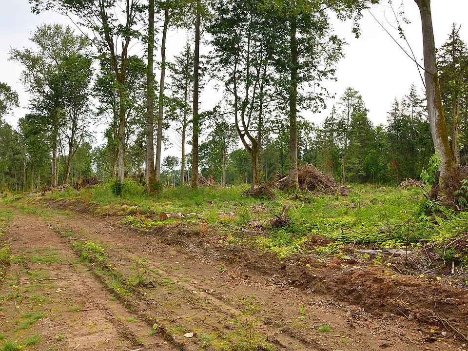 2nd image of 2171 Lummi Shore Rd