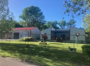702 Cherry St, Berryville, AR 72616