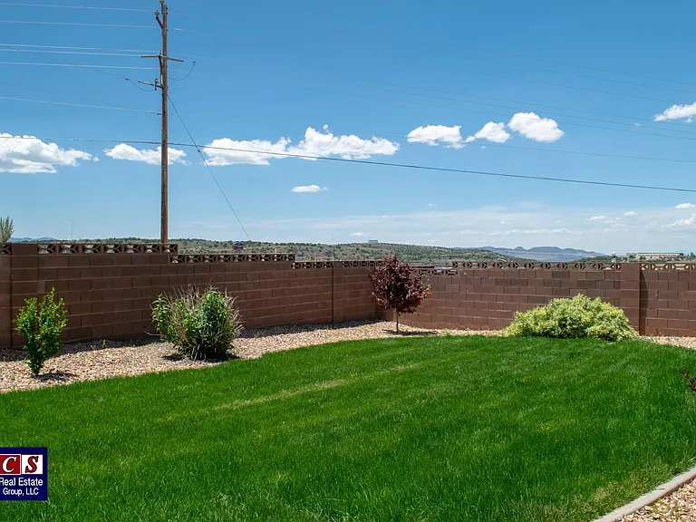 1422 Southern View Dr — Photo 12